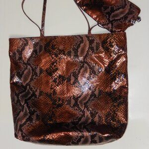 Chi by Falchi Womens Faux Snakeskin Tote Bag wth Coin Purse